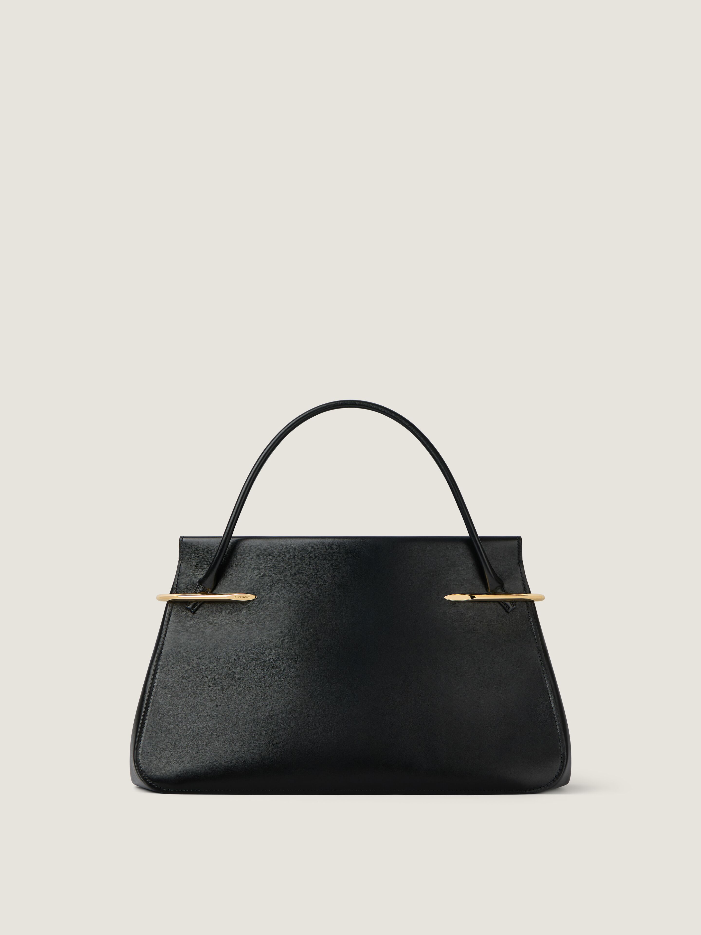 Large Pinch bag in leather